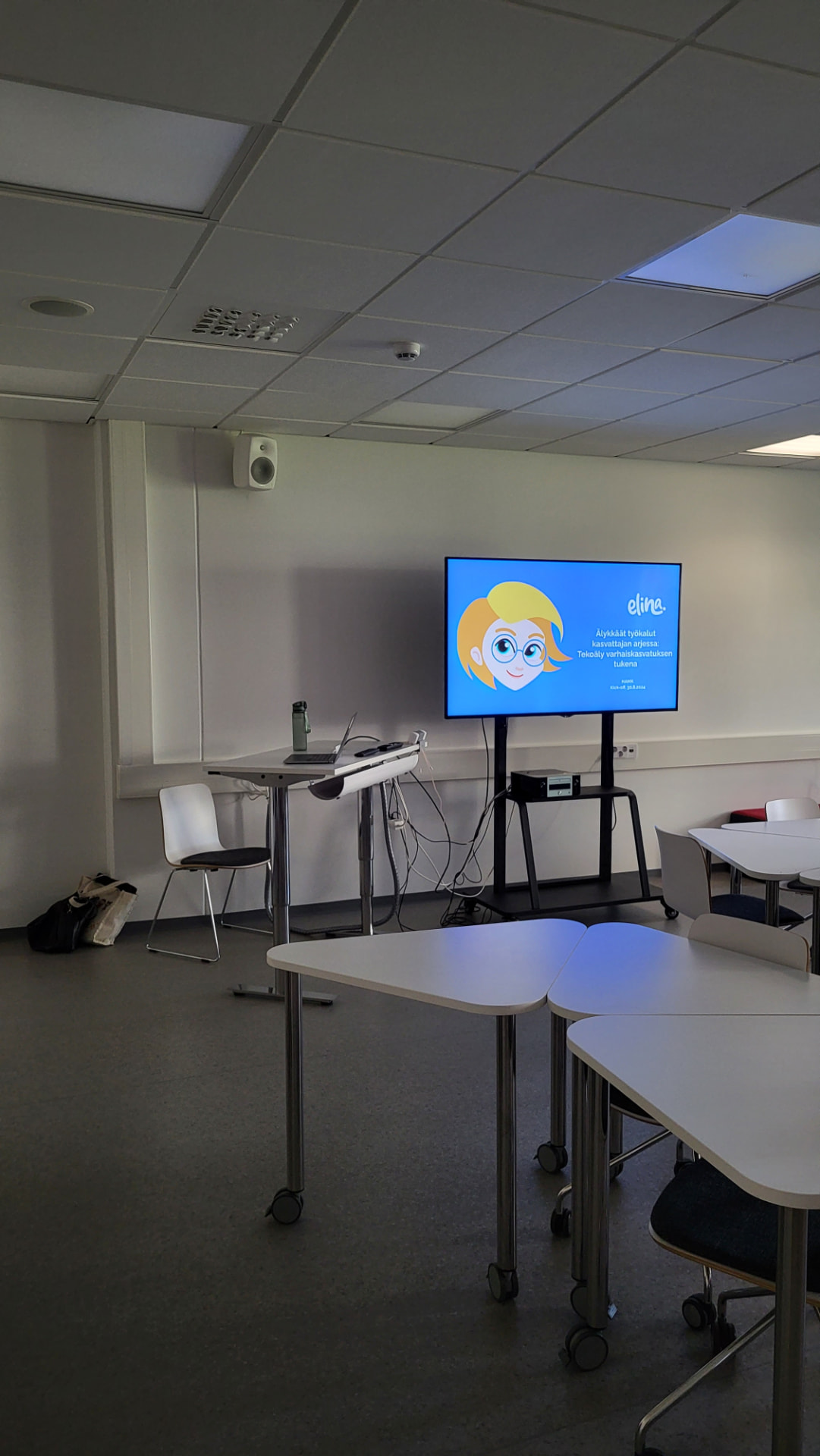 Elina kick-off session slide on screen in a HAMK classroom